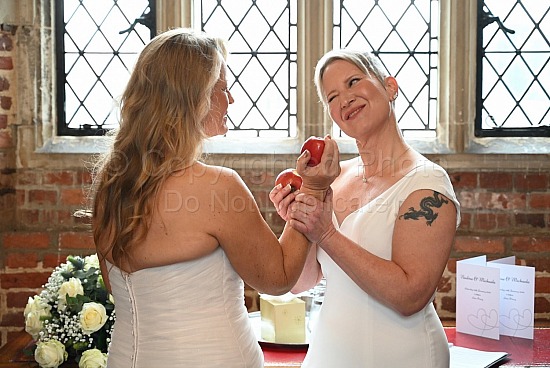 Nadine & Michaela at Leez Priory